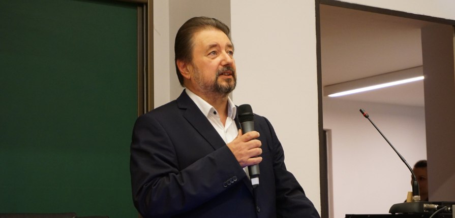 Șah la PNL prin metoda „Carol al II-lea”. Politologul Cristian Pîrvulescu, paralela istorică tulburătoare: „A încercat să preia controlul PNL”
