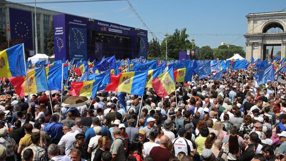 Bruxellesul laudă progresele Chișinăului. Moldova a implementat 93% din reformele asumate