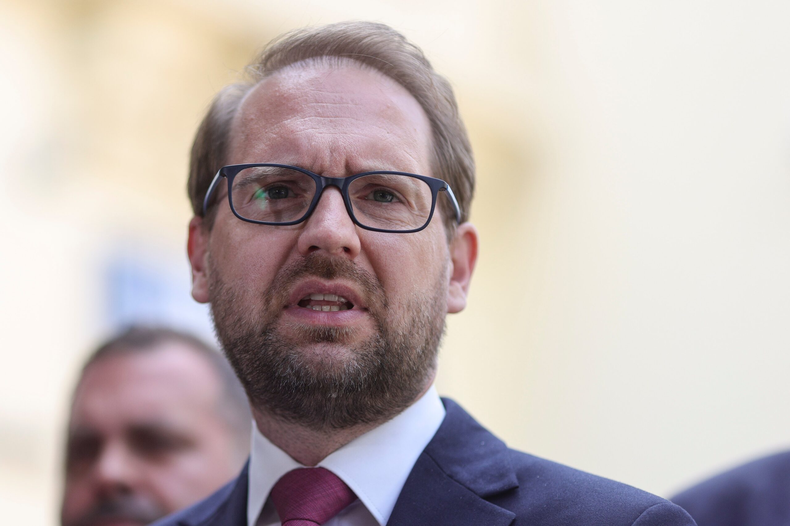 Dominic Fritz: „AUR primește misiunea să salveze chiar PSD-ul. Trebuie să-l facă pe Sorin Grindeanu premier”