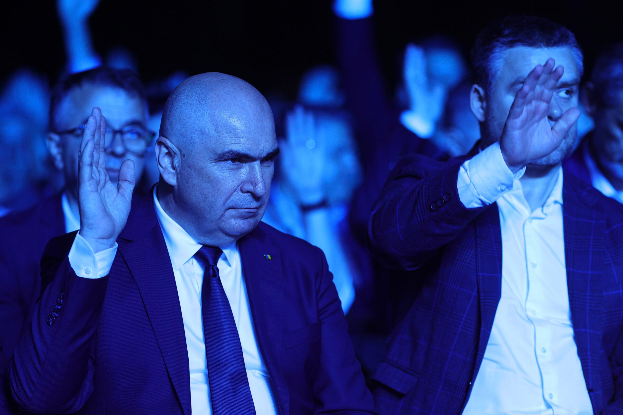 Tribunalul București a amânat pentru miercuri,1 iulie, decizia privind legalitatea Consiliul Naţional Extraordinar PNL