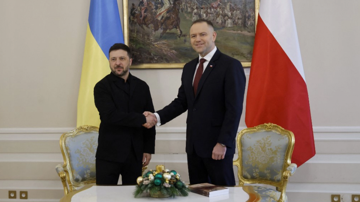 Parlamentarul polonez, Piotr Fogler, renunță la distincția de stat în semn de solidaritate cu Ucraina