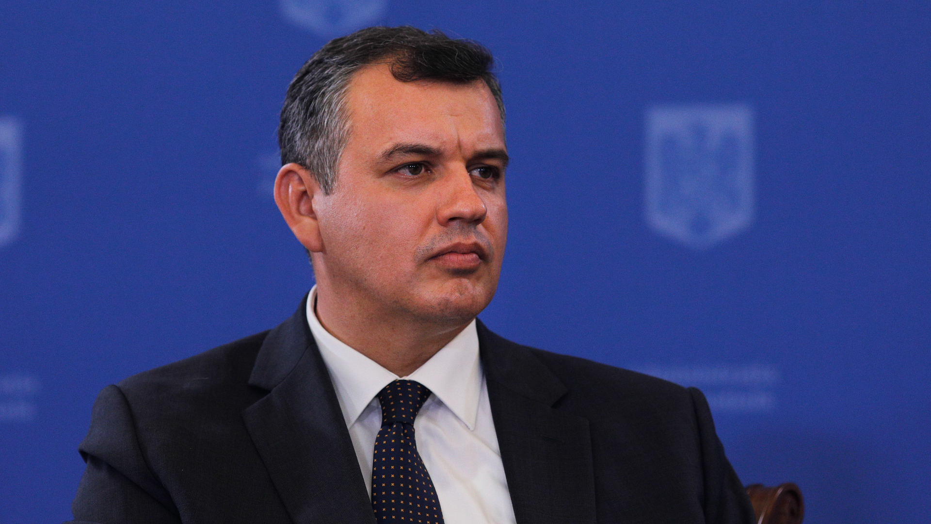 Premierul desemnat Eugen Tomac începe consultările cu partidele parlamentare : Europa FM