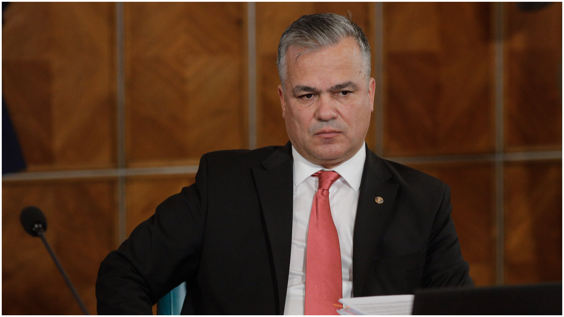 Reacția premierului desemnat după ce PNL a decis să convoace Congresul Extraordinar în care el ar putea fi exclus din partid: „un demers profund neliberal” : Europa FM