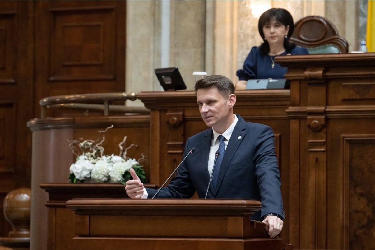 Președintele Senatului: „Reducerea deficitului, continuarea reformelor și un stat mai eficient nu mai sunt opțiuni, ci condiții esențiale”