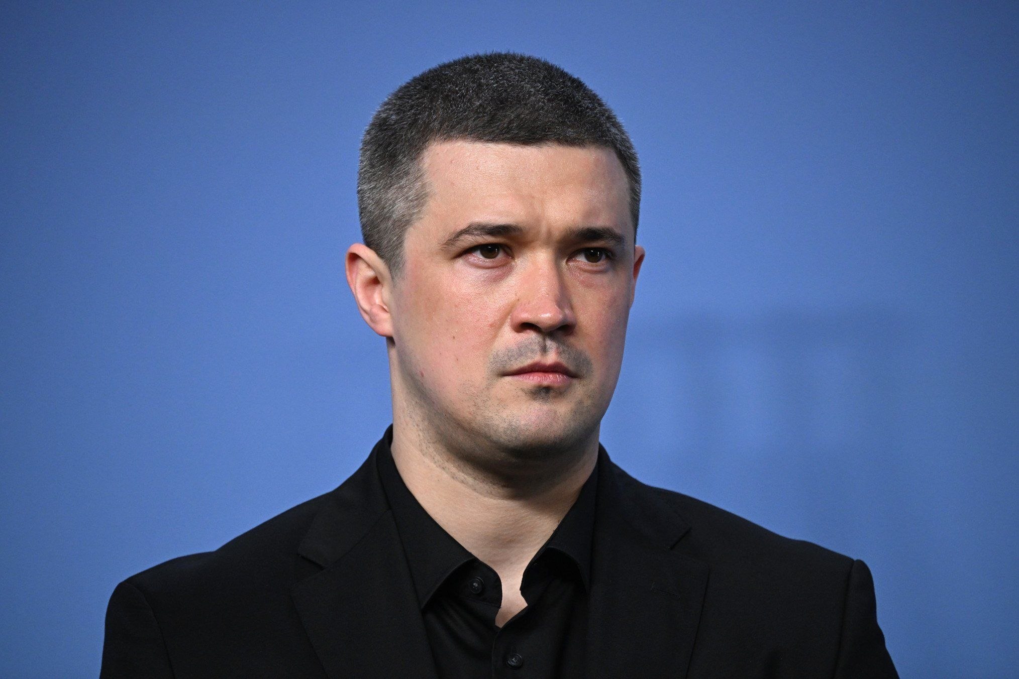 Demiterea ministrulului ucrainean al Apărării agită spiritele la Kiev. Zelenski nu mai putea tolera conflictul dintre Fedorov și Sîrski
