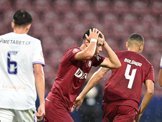 Fotbalistul transferat de Dan Petrescu a plecat definitiv de la CFR Cluj: a semnat tot în SuperLiga!