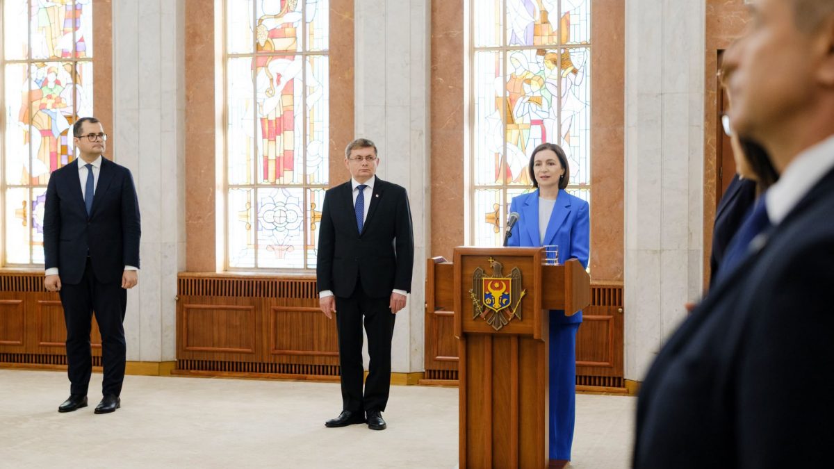 Maia Sandu numește premier tehnocrat, fără costuri politice – Aleph News