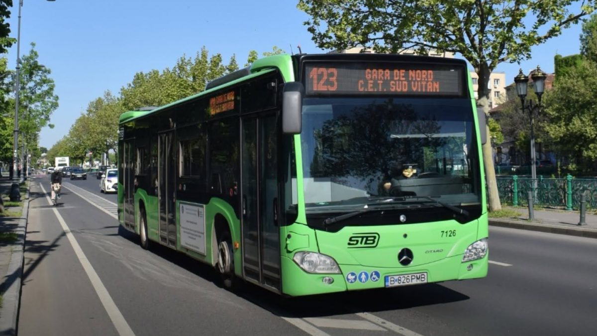STB pregătește controale pentru cei care ascultă muzică sau vorbesc pe speaker în mijloacele de transport. Metrorex lansează o campanie pentru păstrarea liniștii în metrou