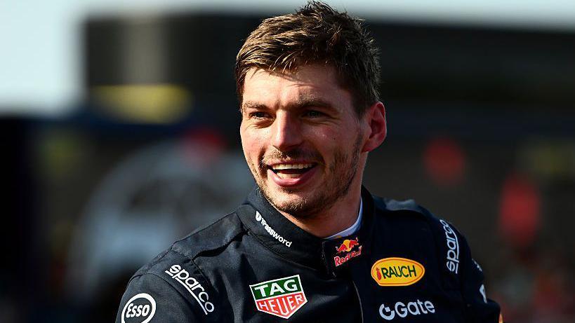 Max Verstappen rămâne la Red Bull până în 2030