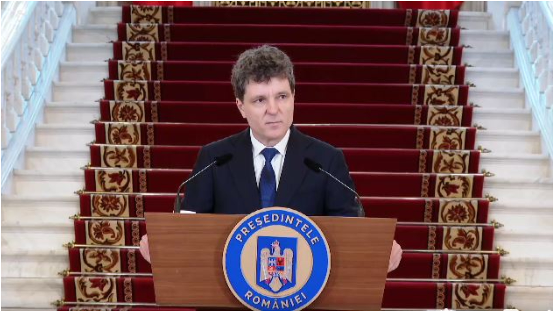 Președintele Nicușor Dan spune că cel mai recent raport al agenției de evaluare financiară Fitch despre situația economică a României confirmă stabilitatea fiscală a țării noastre : Europa FM
