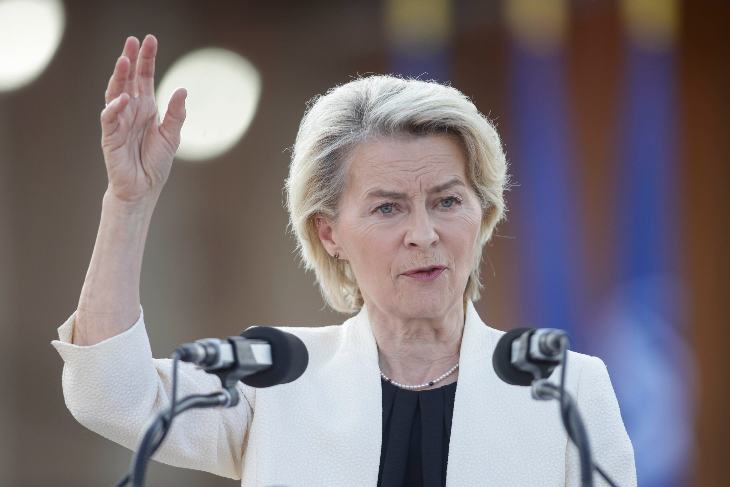 „Amendamentul Fritz”, analizat de Bruxelles. Ursula von der Leyen avertizează asupra consecințelor pentru fondurile europene