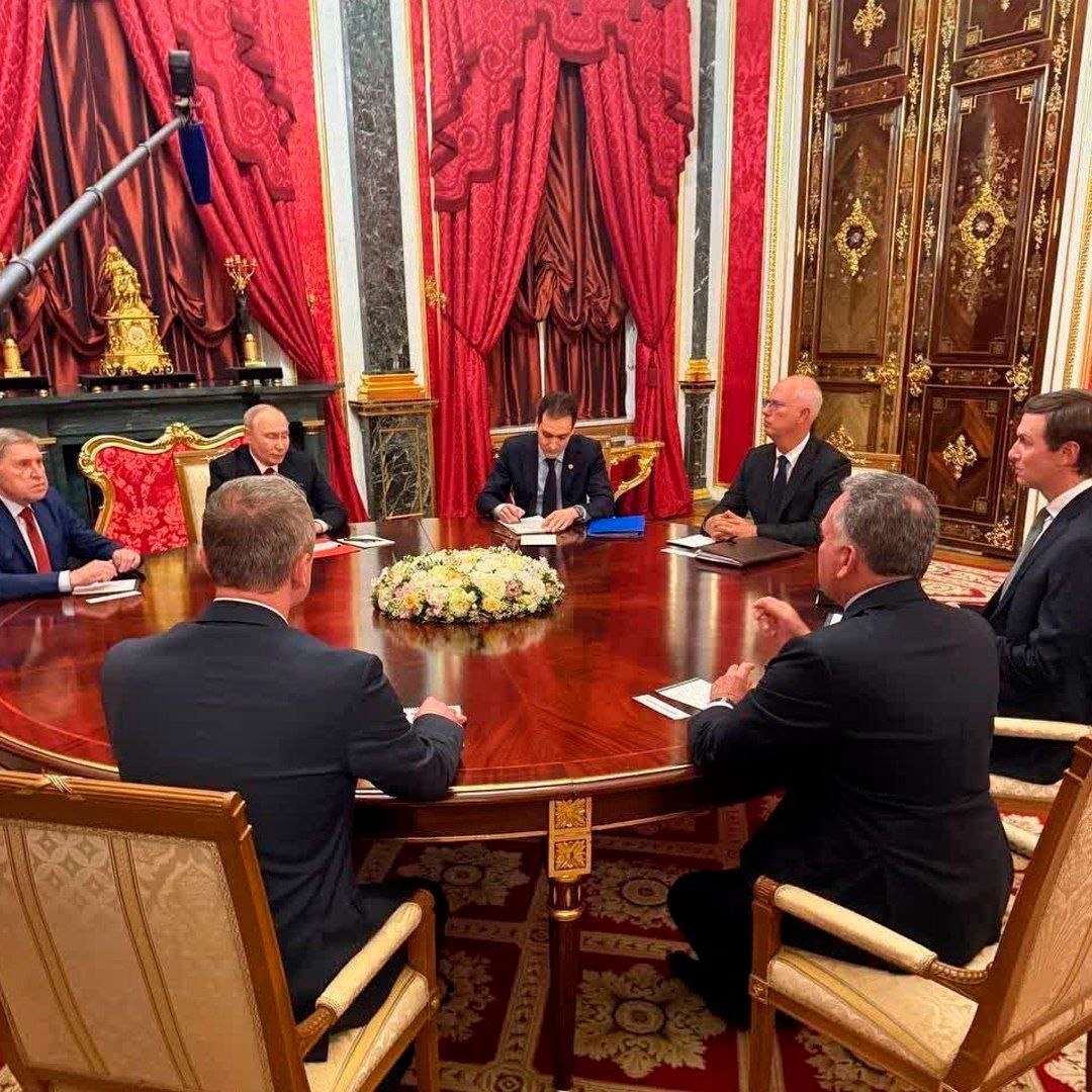 Emisarii lui Trump s-au întâlnit cu Putin la Moscova. Casa Albă afirmă că s-au discutat „planuri substanțiale”