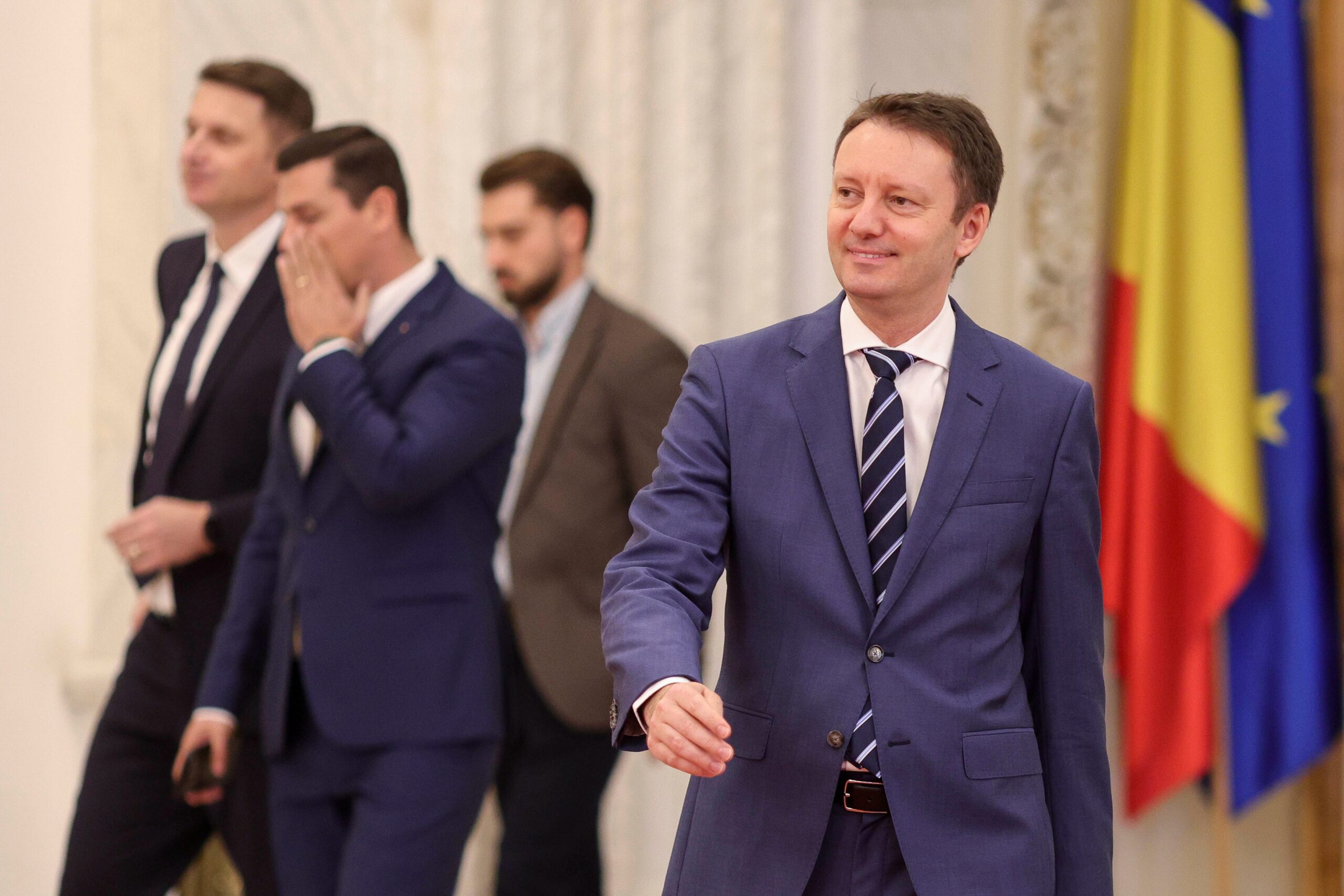 Siegfried Mureșan: „Mi-aș dori să indexăm pensiile și salariile”. Cum argumentează premierul desemnat promisiunea că nu vor crește taxele