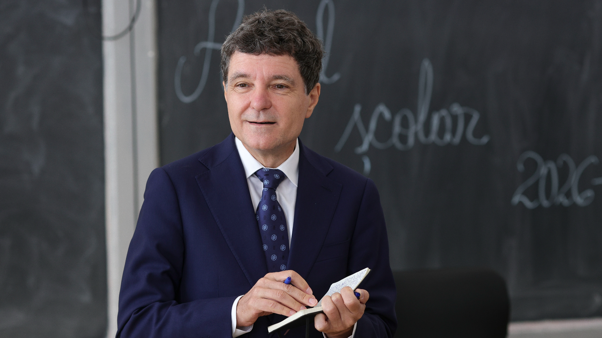 Reacția lui Nicușor Dan privind rezultatele elevilor români la testele PISA: „Un semnal de alarmă major”. Arată problemele grave cu care se confruntă sistemul de Educație : Europa FM
