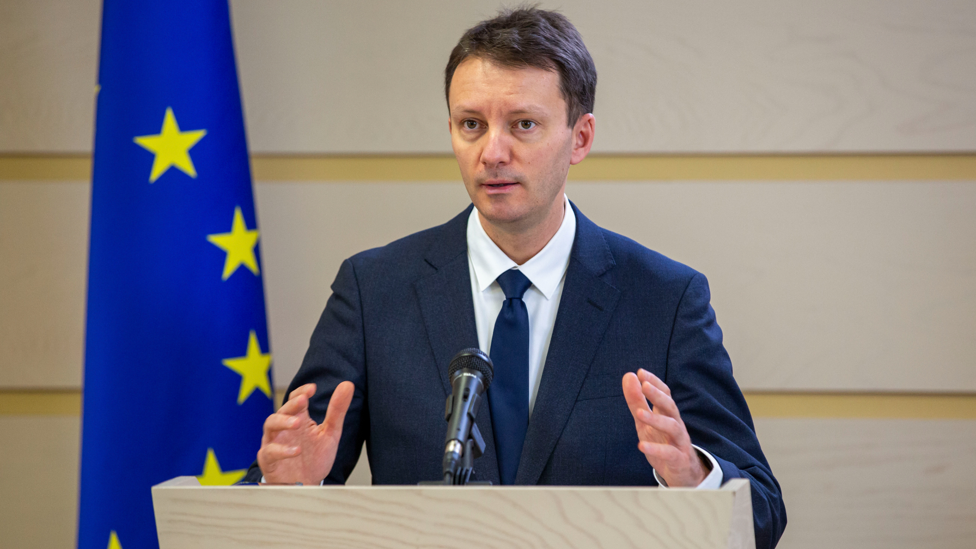 Premierul desemnat, Siegfried Mureșan: „Sunt pregătit să formăm un guvern reformator, pro-european”. „Începem munca imediat la un program de guvernare” : Europa FM