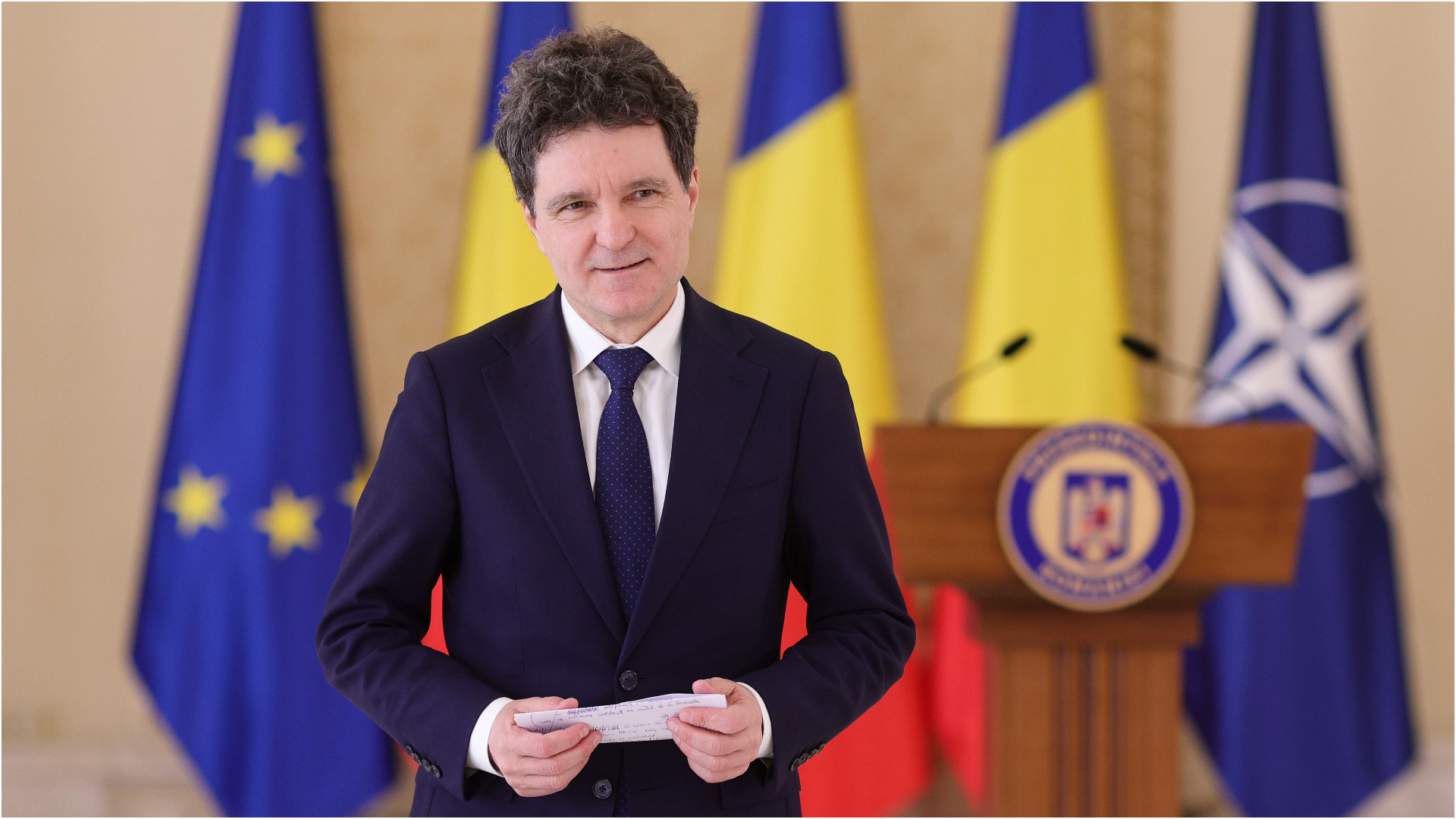 E nevoie de o echilibrare a relației dintre justiție și politic, a declarat Nicușor Dan la întâlnirea cu tinerii magistrați: Până acum au fost excese de ambele părți : Europa FM