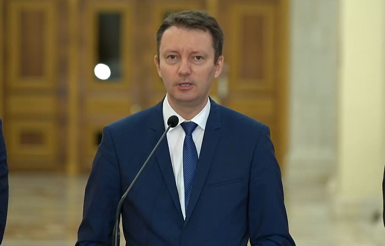 Programul de guvernare, depus de Siegfried Mureșan la Parlament: reducerea numărului de parlamentari, eventuala reducere a TVA la 19% și reforma justiției : Europa FM