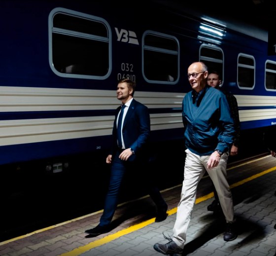 Friedrich Merz a ajuns la Kiev cu trenul. Este însoțit de ministrul Economiei și mai mulți oameni de afaceri
